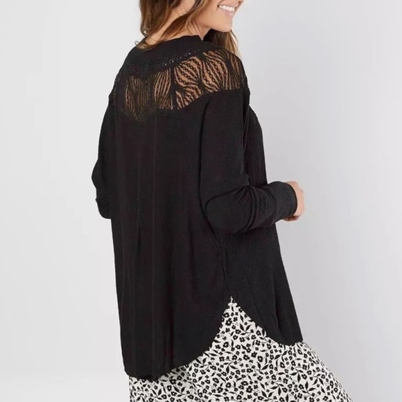Free People Spring Valley Black Thermal Lace-Trim Top W-128 Sz Small - Picture 2 of 10